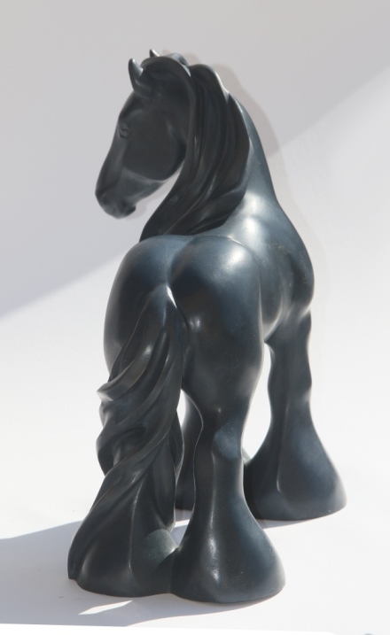 &nbsp;sculpture irish cob  bronze Torc